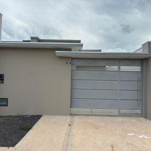 Casa para Venda no Bairro Florais Lea em Luís Ed. Magalhães