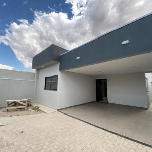 Casa para Venda no Bairro Parque São José em Luís Ed. Magalhães